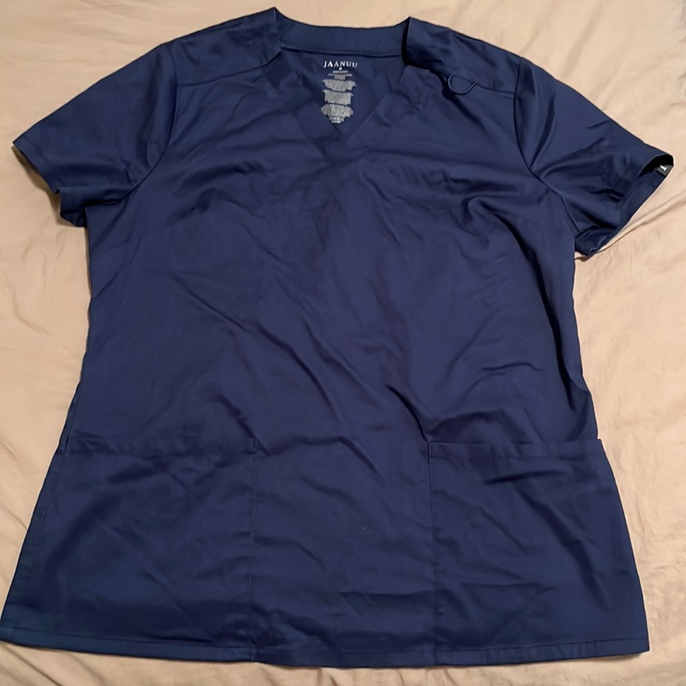 Jaanuu navy blue fitted front pocket scrub top
